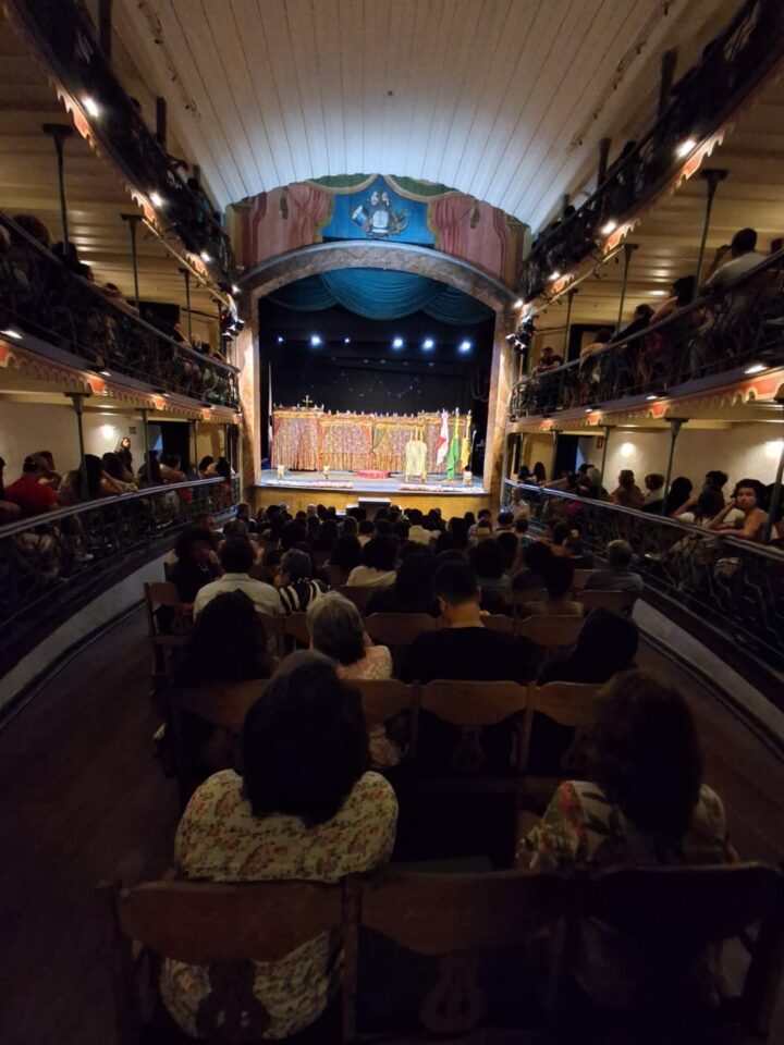 Casa da Ópera reabre as portas show de Projeção e espetáculo Auto